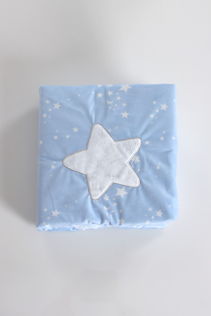 Stars Printed Coral Baby Blanket