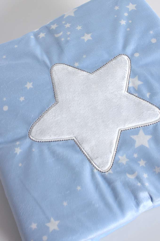 Stars Printed Coral Baby Blanket