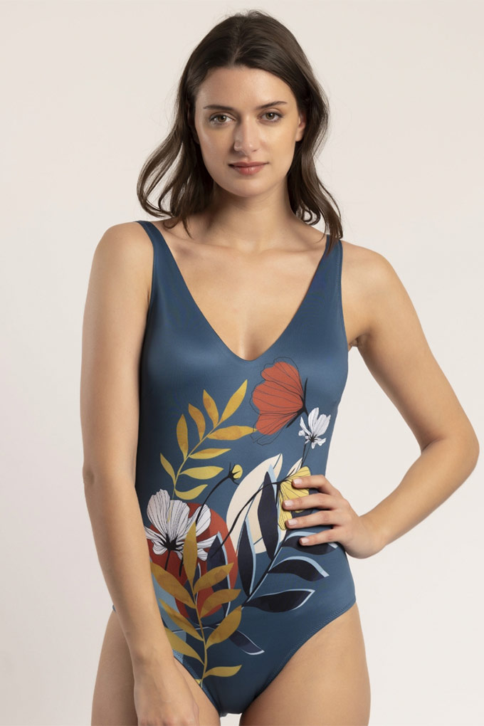 11398 Woman Printed Swimsuit