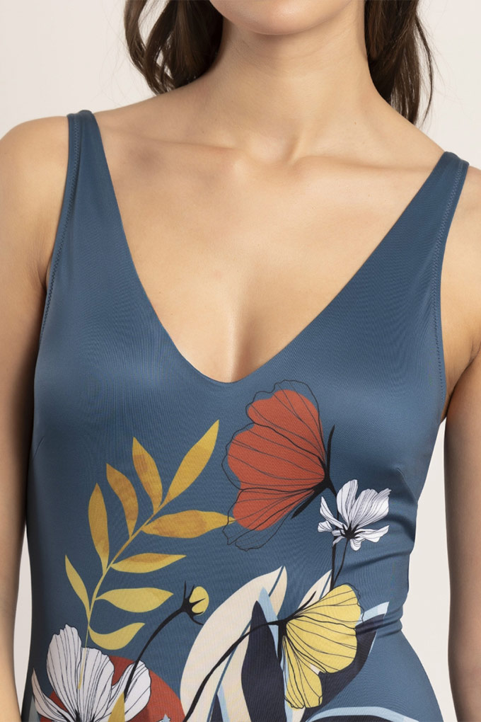 11398 Woman Printed Swimsuit