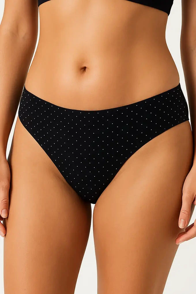 Woman Basic Brazilian Knickers w/ Discreet Marking