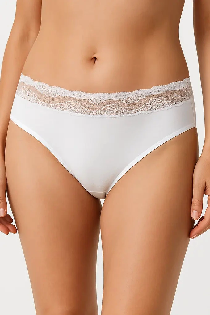 Woman Laced Waist Bikini Knickers