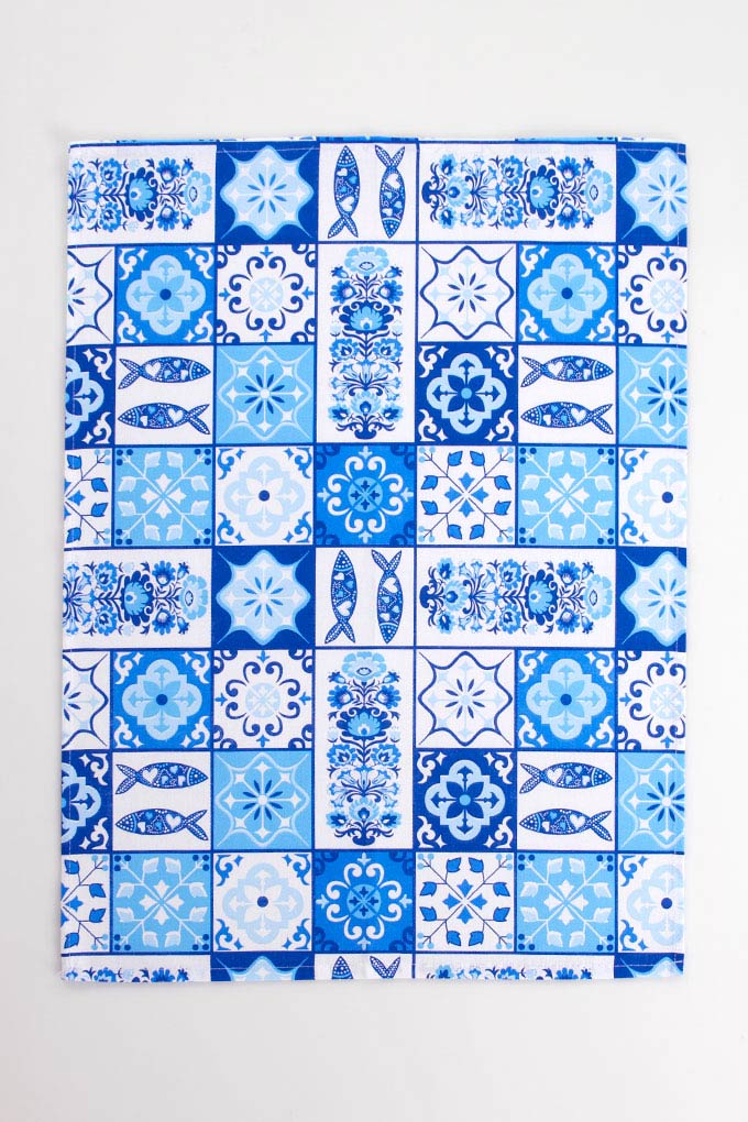 Blue Tiles Traditional Kitchen Cloths