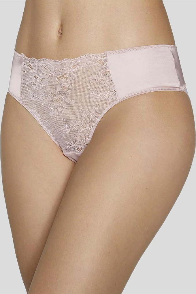 19227 Woman Laced Mini Bikini Knickers