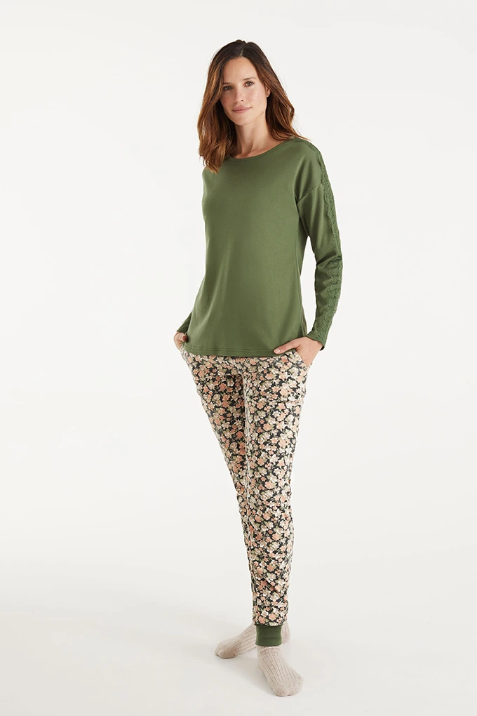 Woman Thermal Printed Pyjama Set