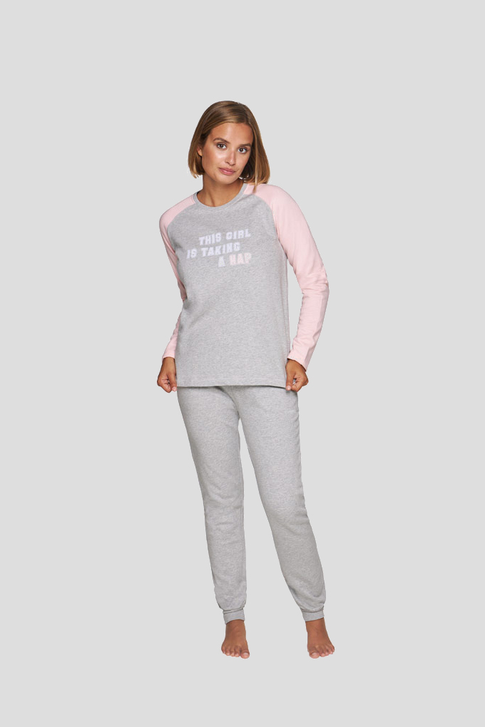This Girl is Taking a Nap Woman Thermal Pyjama Set