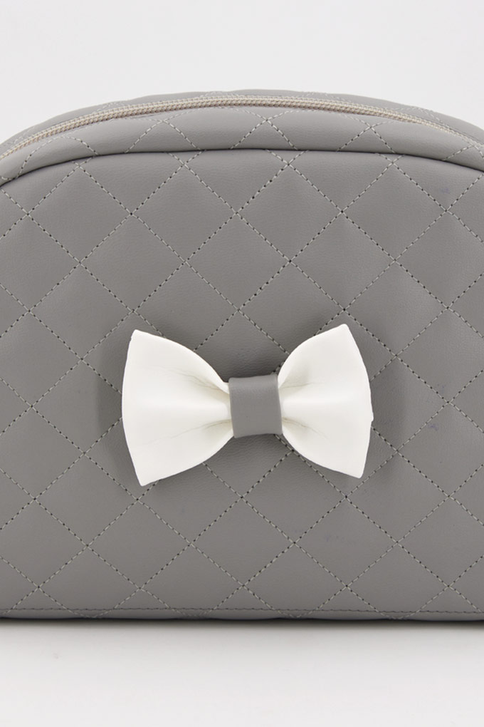 Padded Synthetic Necessaire Bow