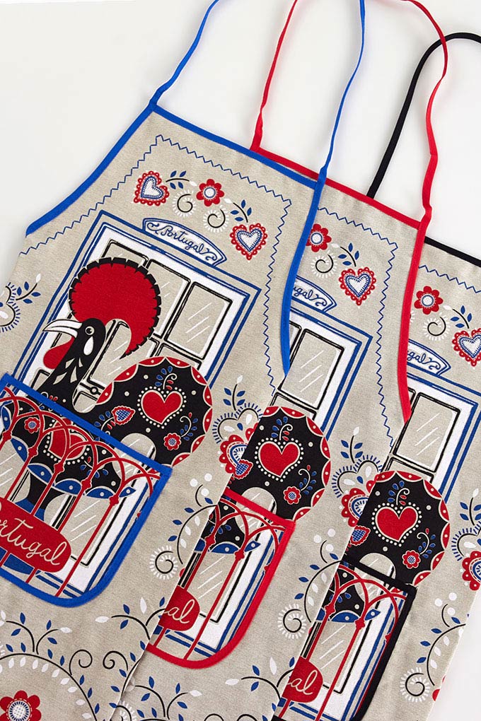 Rooster Linen Traditional Kitchen Aprons