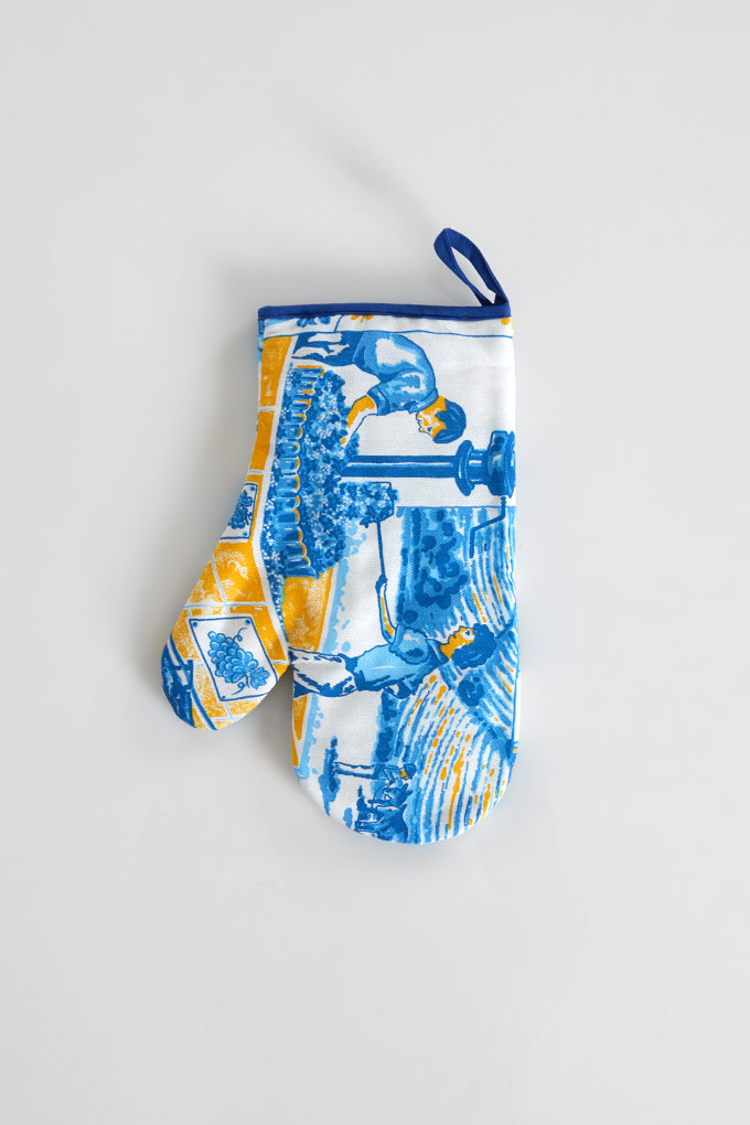 Blue City Printed Twill Kitchen Gloves
