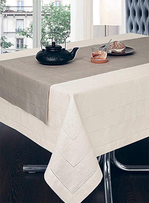 Ana III Linen Tablecloth