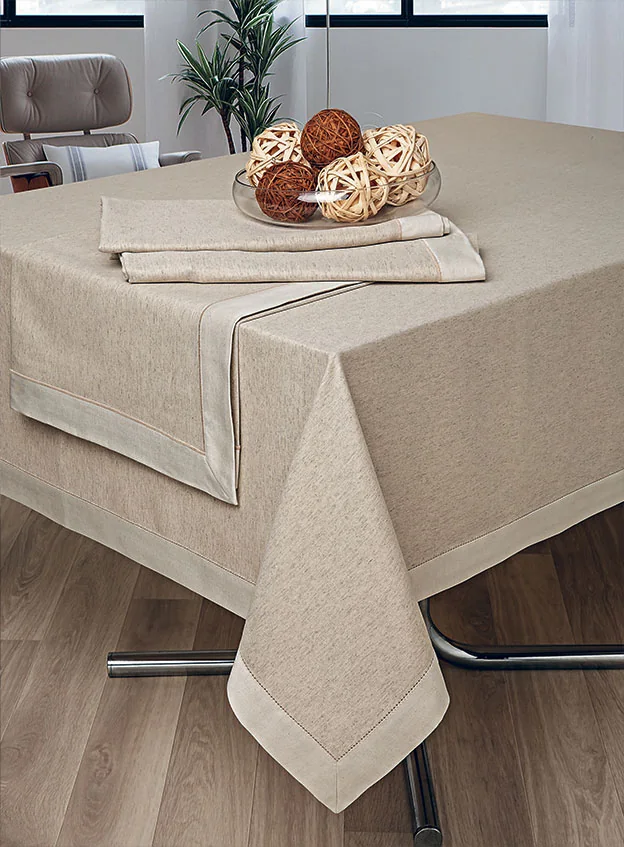 Bianca Linen Tablecloth