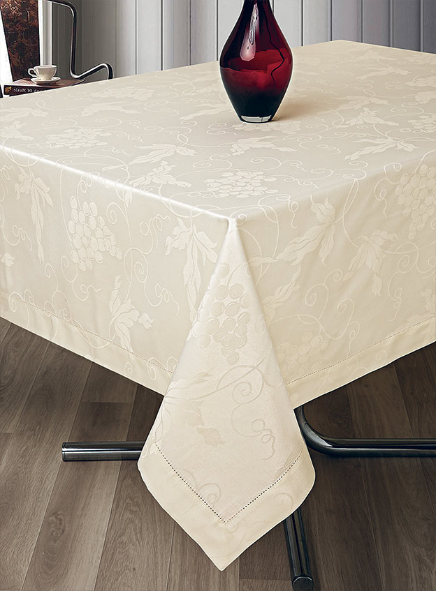 Parra Jacquard Tablecloth