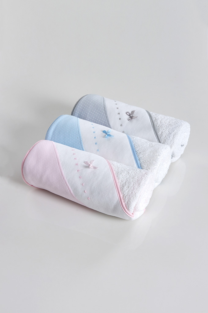 Bow w/ Dots Embroidered Baby Towel