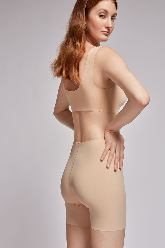 1/0213 Woman Microfiber Molding Shorts
