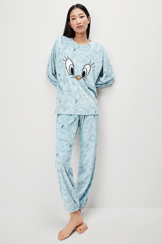 Tweety Woman Coral Printed Pyjama Set