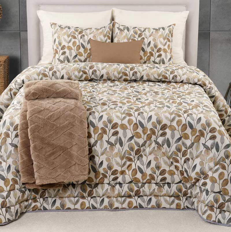 Porto Printed Quilted Bedspread