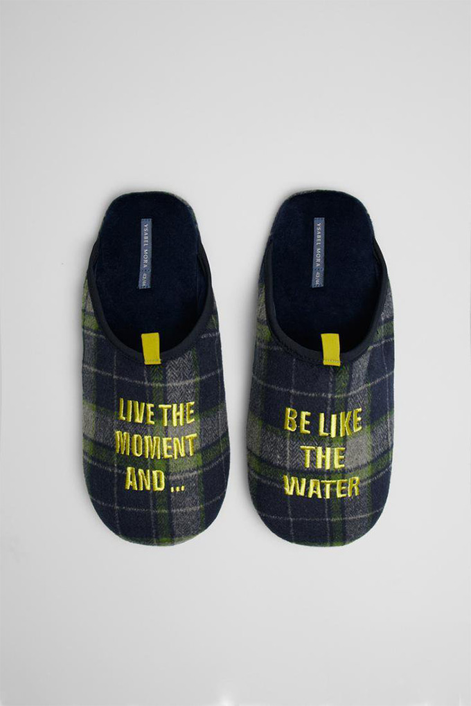 Live the Moment Man Printed Slippers