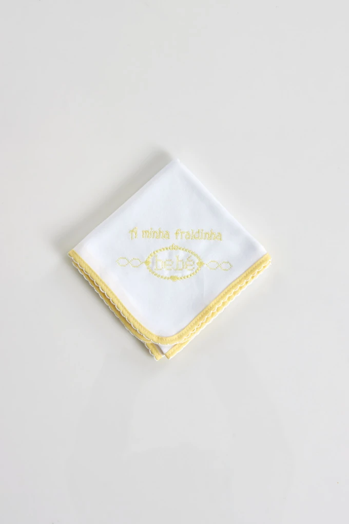 A Minha Fraldinha Embroidered Burp Cloth