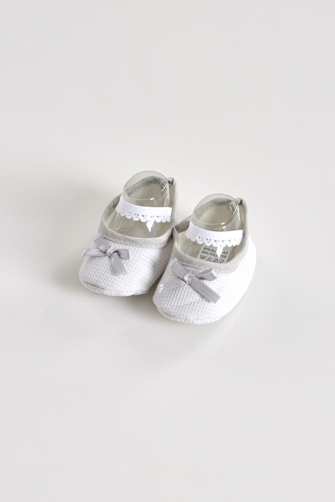 Piquet Baby Booties w/ Bow