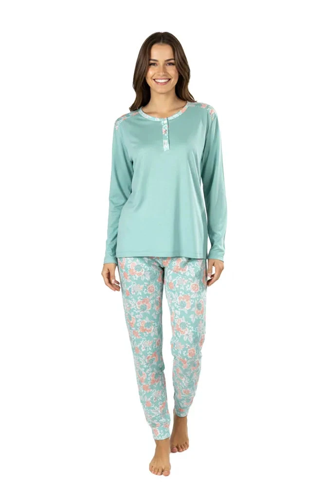 Woman Flowers Printed Pyjama Set