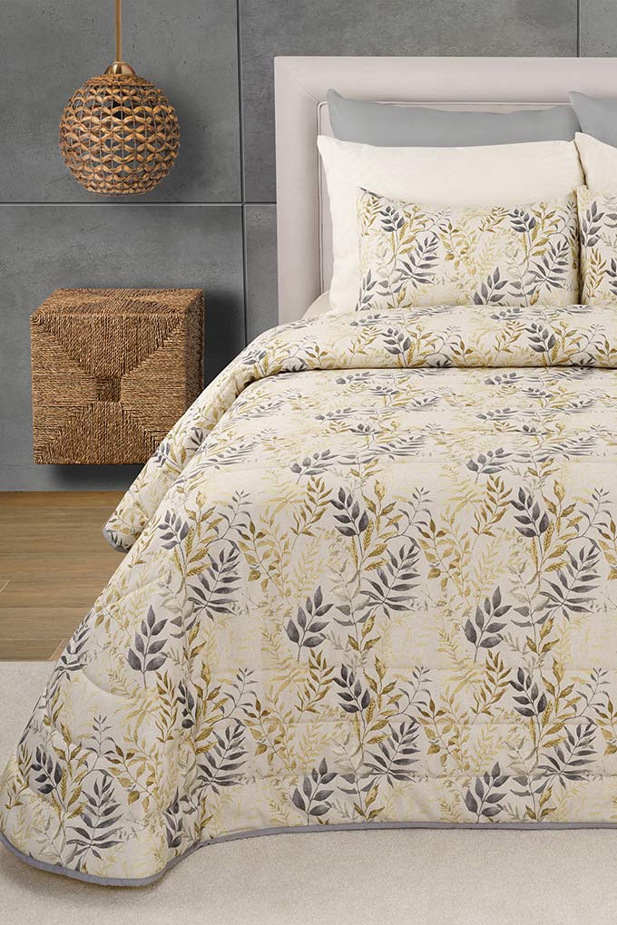Maria Jacquard Quilted Bedspread