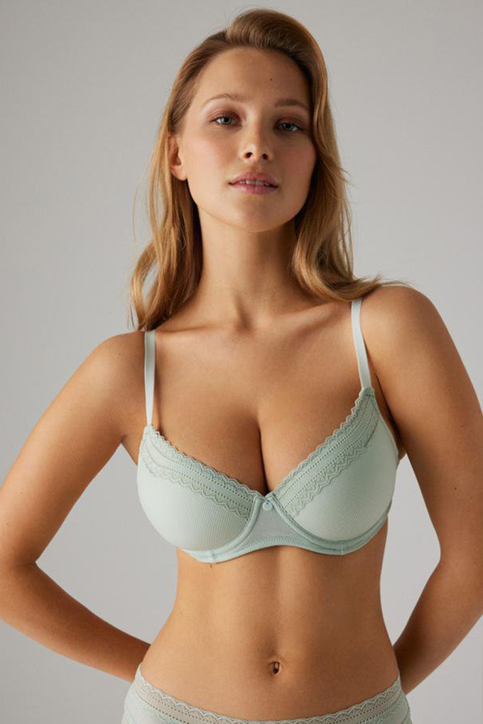 10602 Cup C Padded Laced Bra