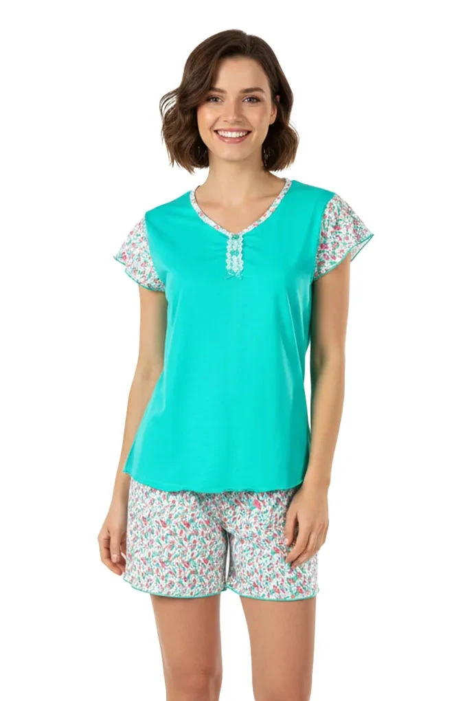 Garden Woman Embroidered Cropped Pyjama Set