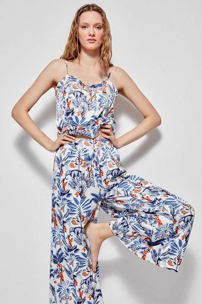 2/20143 Woman Printed Satin 2 Pieces Set