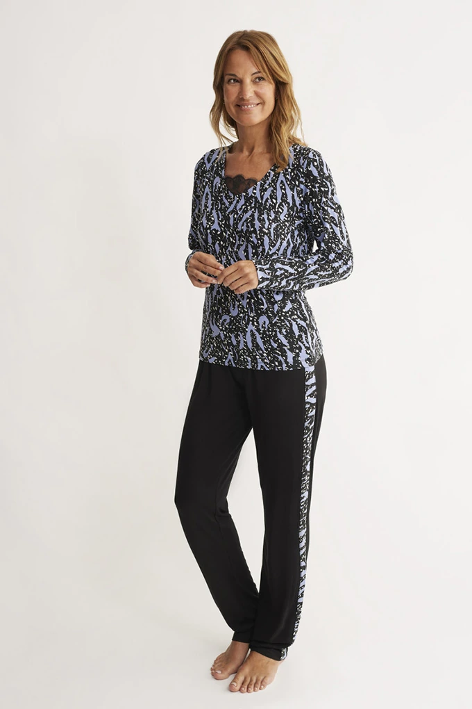 N16082 Woman Printed Pyjama Set