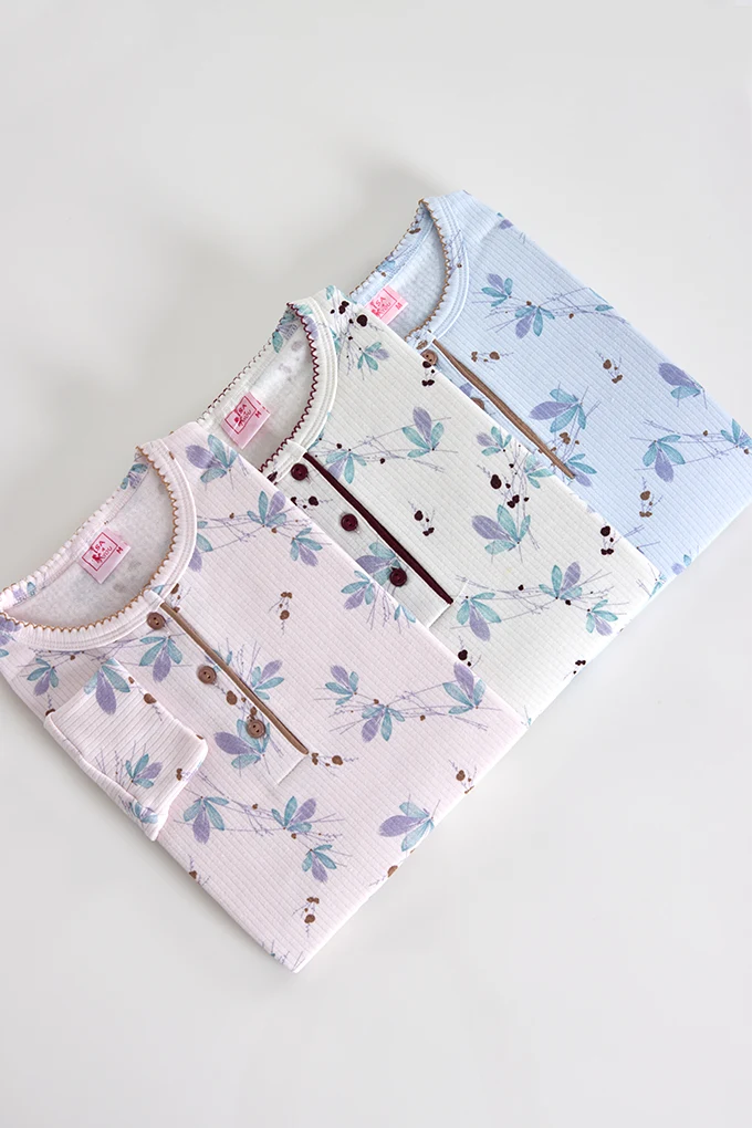 31004 Woman Printed Pyjama Set