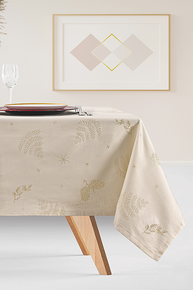 Azevinho Stain-Resistant Tablecloth