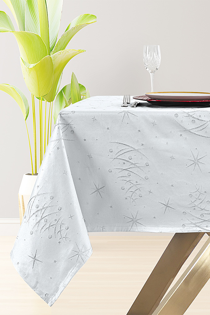 Estrelas Stain-Resistant Tablecloth