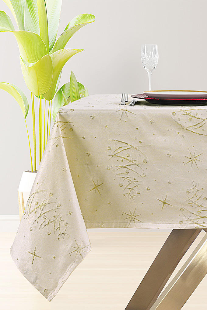 Estrelas Stain-Resistant Tablecloth