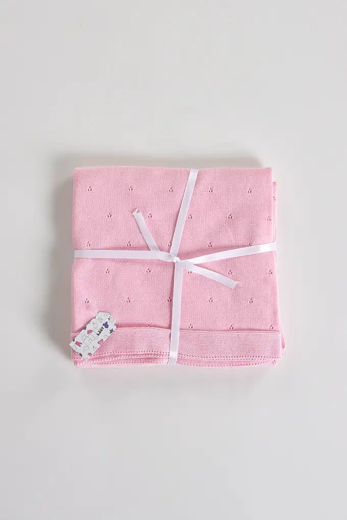 03122T Cotton Knitted Baby Blanket with Applications