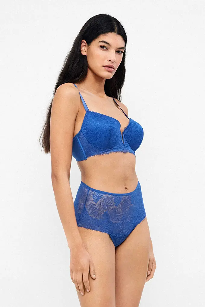 2/10168 Underwear Set Capacity Cut Type Bustier Cup C