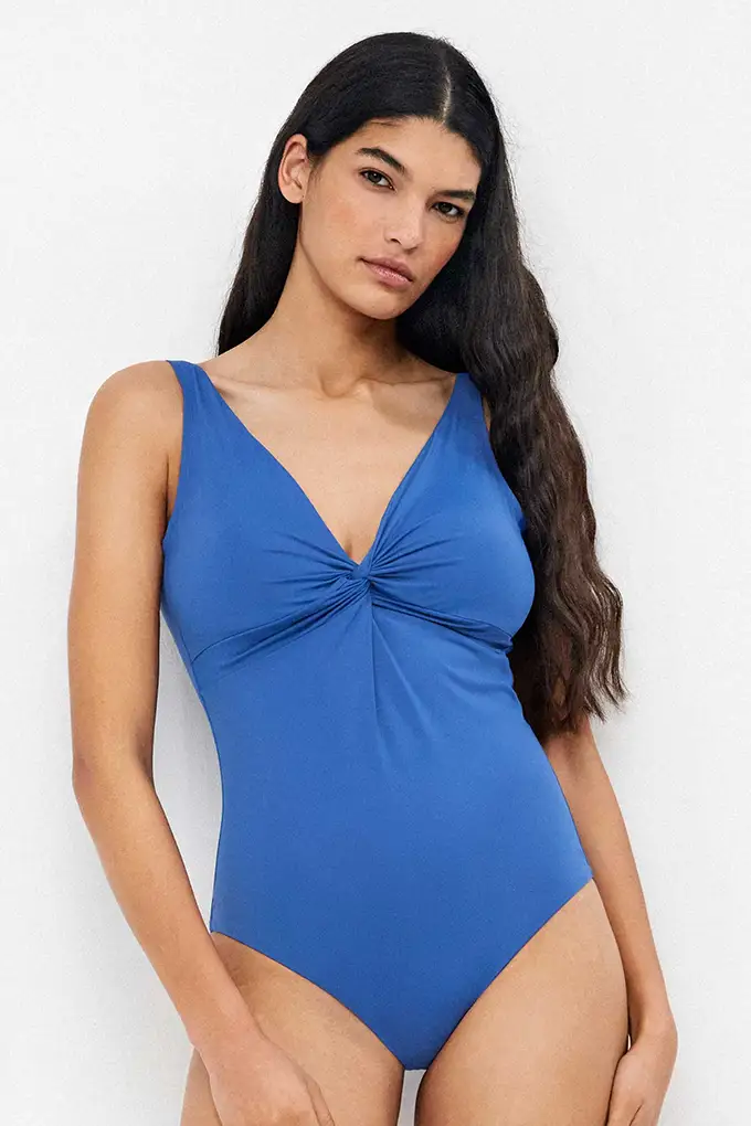 2/30357 Woman Shaping Effect Plus Size Beach Swimsuit