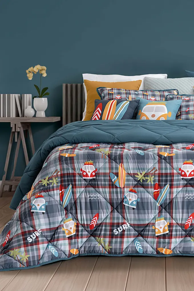 Digital Print Surf Theme Quilted Comforter Leiper PACÍFICO